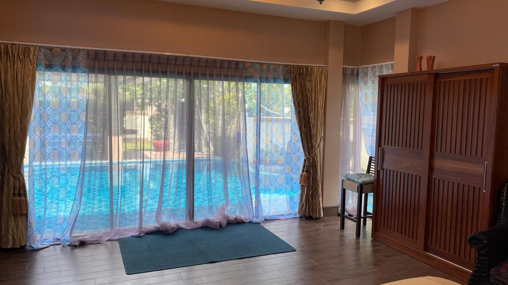 Big Comfortable Villa 나 좀티엔 외부 사진